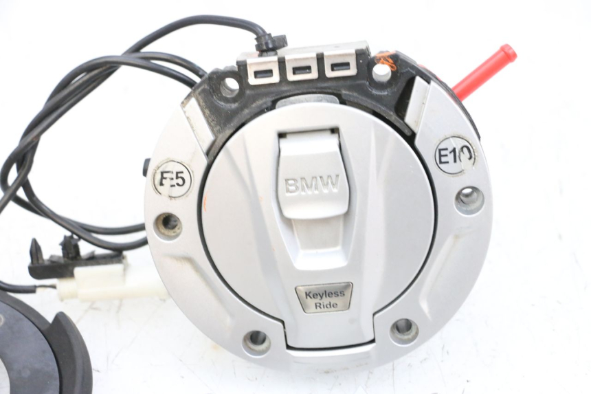 photo de TAPON DEPOSITO FUEL BMW R GS 1250 (2021 - 2024) - Otra vista del artículo