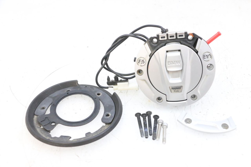 photo de TAPON DEPOSITO FUEL BMW R GS 1250 (2021 - 2024) - Características distintivas