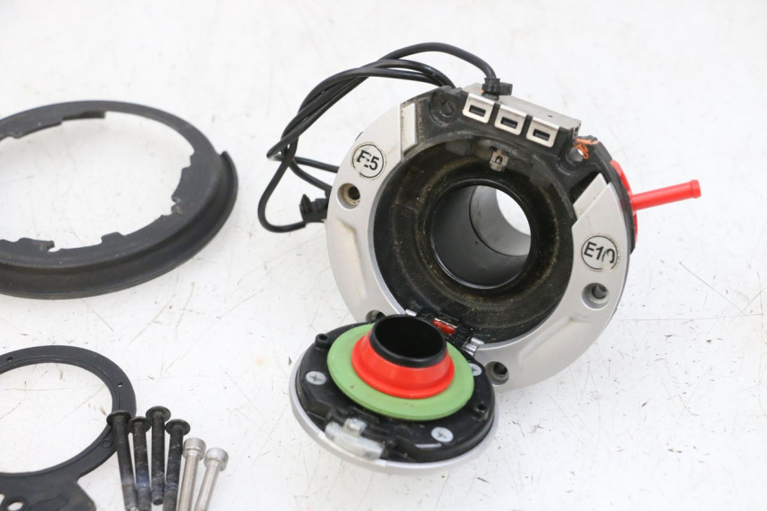 photo de TAPON DEPOSITO FUEL BMW R GS 1250 (2021 - 2024) - Zoom estado de uso