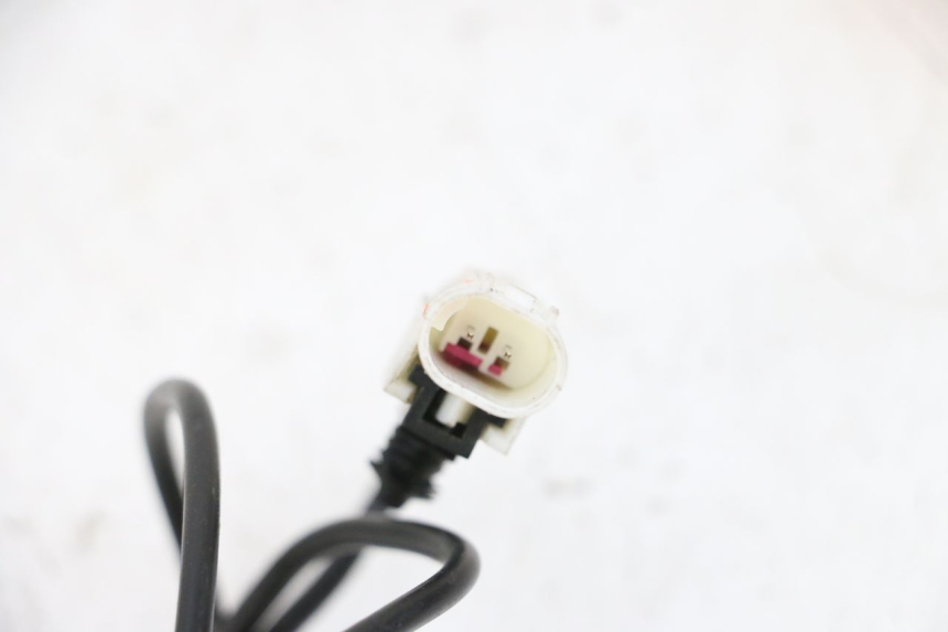 photo de TAPON DEPOSITO FUEL BMW R GS 1250 (2021 - 2024) - Otra perspectiva