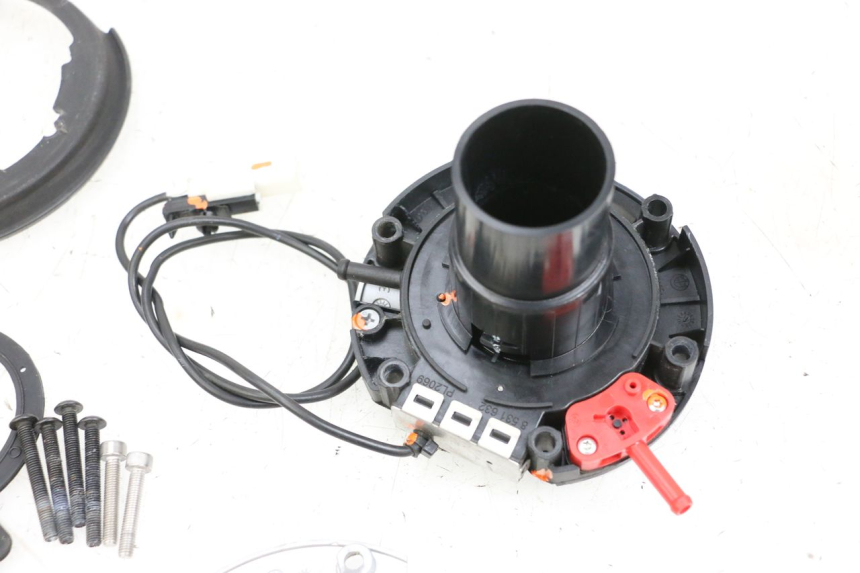 photo de TAPON DEPOSITO FUEL BMW R GS 1250 (2021 - 2024) - Vista general del producto