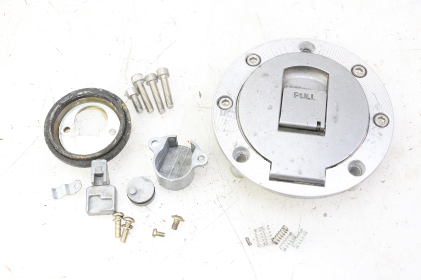 photo de TAPON DEPOSITO FUEL MAG POWER R-STREET 50 (2016 - 2025)