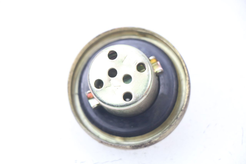 photo de TAPA DEPÓSITO DE COMBUSTIBLE JM MOTORS SANTANA 50 (2014 - 2020)