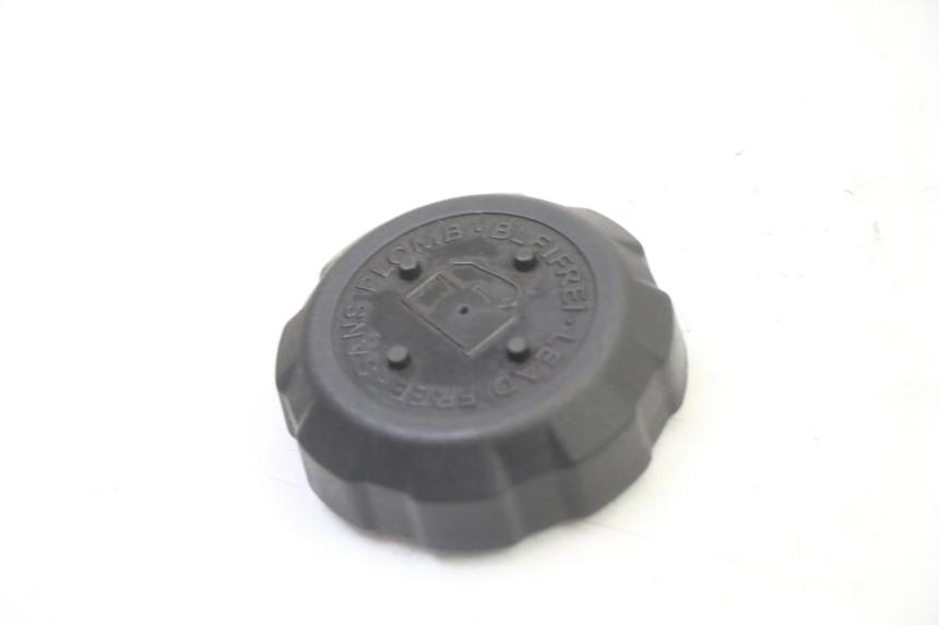 photo de TAPON DEPOSITO FUEL PEUGEOT SATELIS 250 (2006 - 2012)
