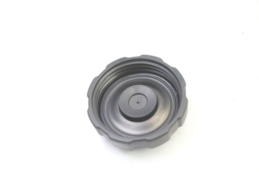 photo de TAPON DEPOSITO FUEL PEUGEOT SATELIS 250 (2006 - 2012)