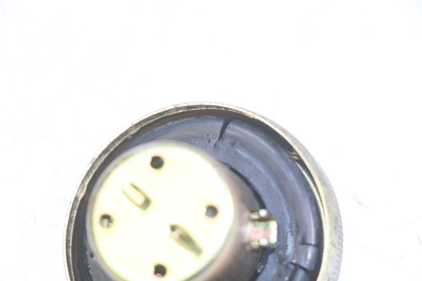 photo de TAPA DE DEPÓSITO DE COMBUSTIBLE HONDA SCV LEAD 100 (2003 - 2007)
