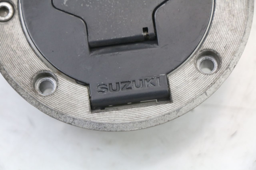 photo de TAPON DEPOSITO FUEL SUZUKI SV S 650 (1999 - 2002)