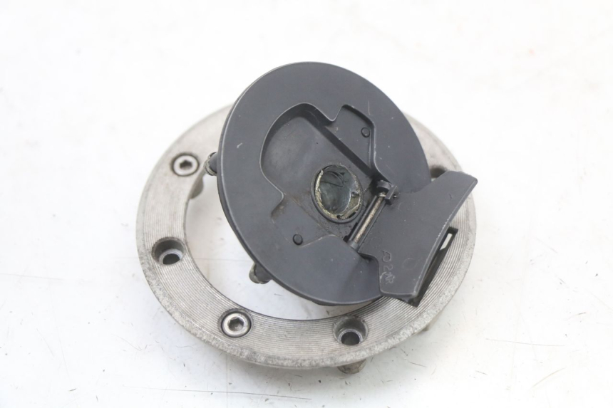 photo de TAPON DEPOSITO FUEL SUZUKI SV S 650 (1999 - 2002)