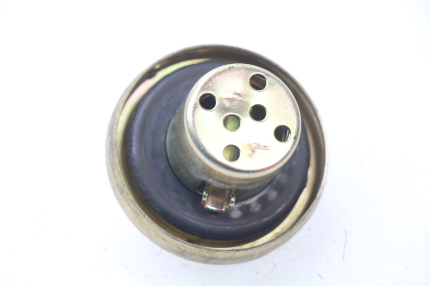 photo de TAPON DEPOSITO FUEL TURBHO RP 50 (2018 - 2022)