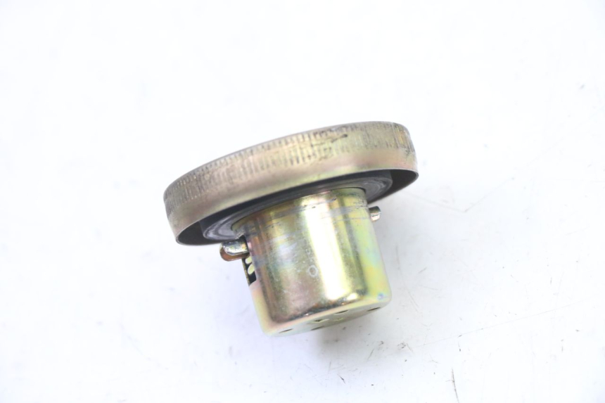 photo de TAPON DEPOSITO FUEL PEUGEOT TWEET 4T 50 (2014 - 2019)