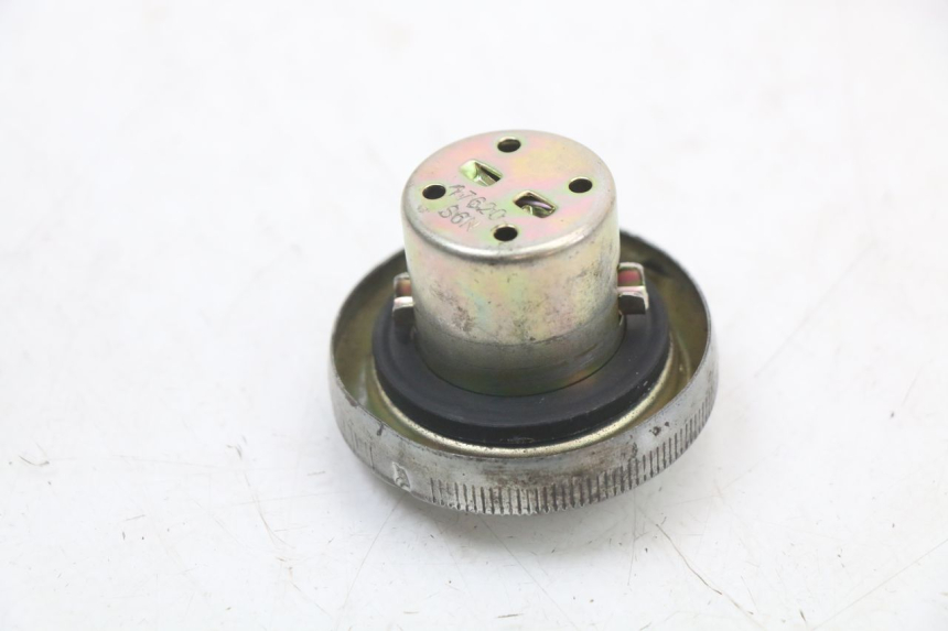 photo de TAPA DEPÓSITO DE COMBUSTIBLE PEUGEOT TWEET 125 (2018 - 2021)