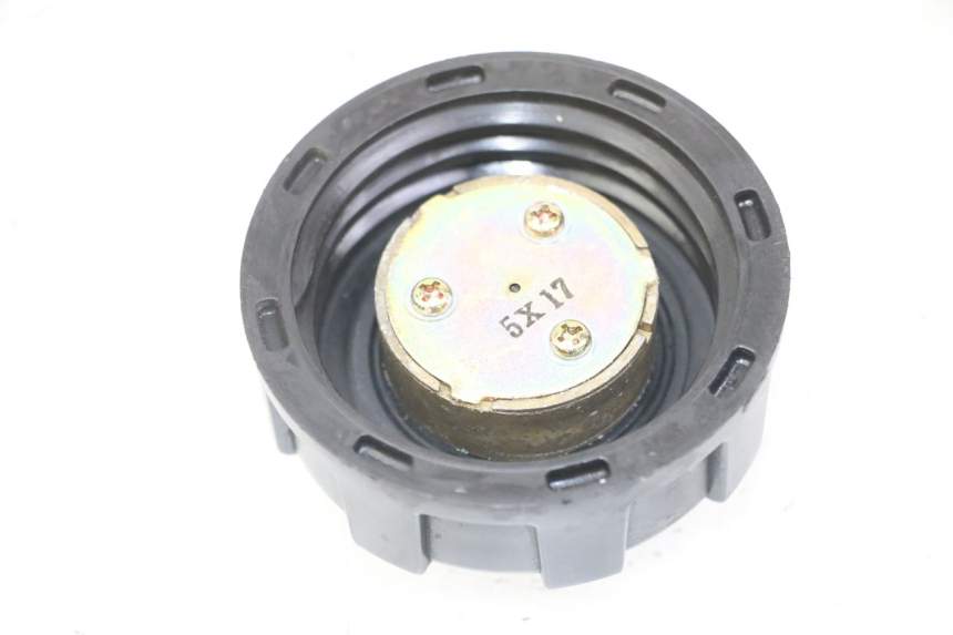 photo de TAPA DE DEPÓSITO DE COMBUSTIBLE SUZUKI UH BURGMAN 125 (2002 - 2006)