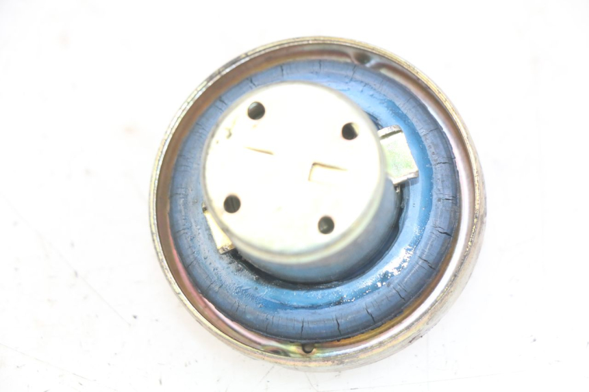 photo de TAPA DEPÓSITO DE COMBUSTIBLE KYMCO VITALITY 2T 50 (2004 - 2010)