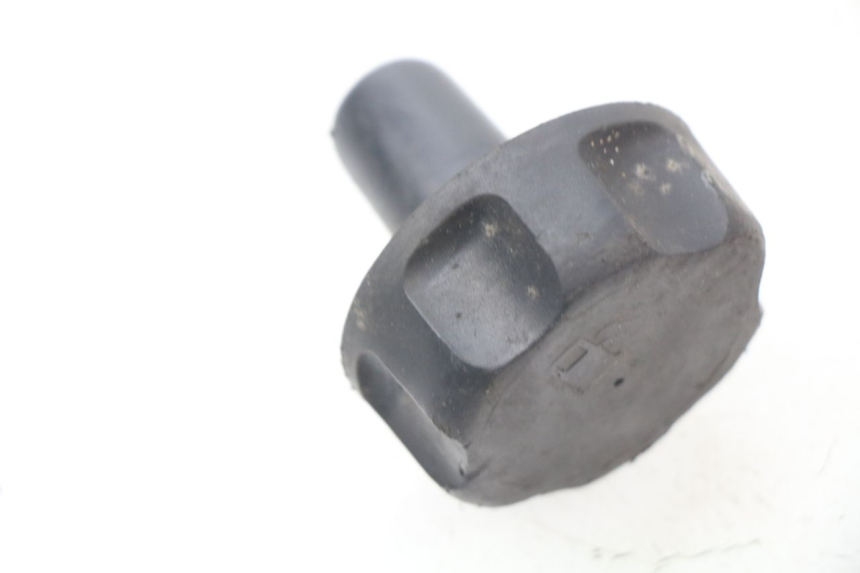 photo de TAPA DE DEPÓSITO DE COMBUSTIBLE YAMAHA SLIDER NAKED 50 (2004 - 2018)