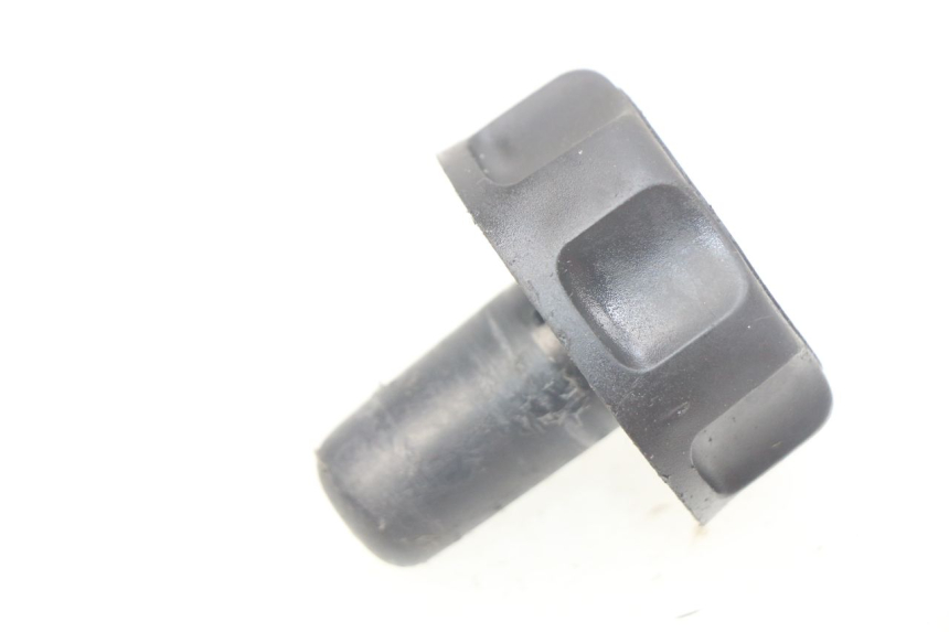 photo de TAPA DE DEPÓSITO DE COMBUSTIBLE YAMAHA SLIDER NAKED 50 (2004 - 2018)