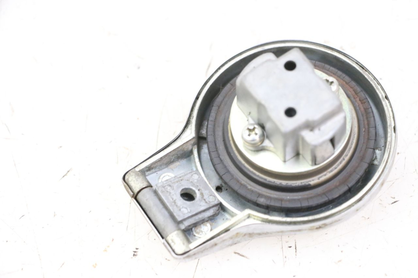 photo de TAPON DEPOSITO FUEL YAMAHA SR 125 (1982 - 2003)