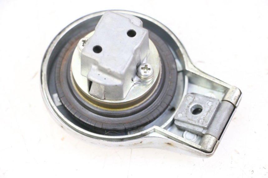 photo de TAPON DEPOSITO FUEL YAMAHA SR 125 (1982 - 2003)