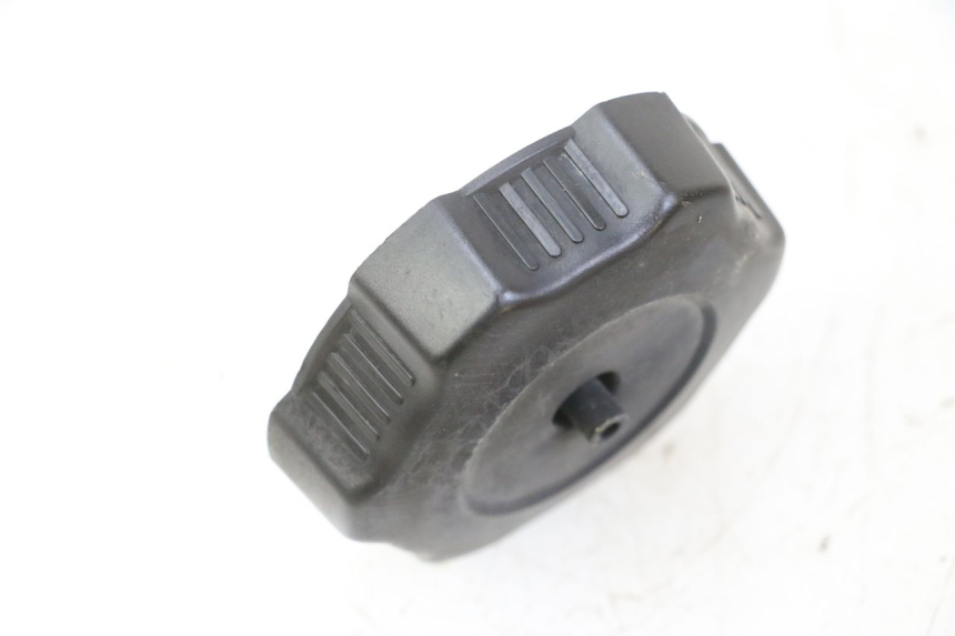 photo de TAPON DEPOSITO FUEL YAMAHA YFM R RAPTOR 250 (2008 - 2014)
