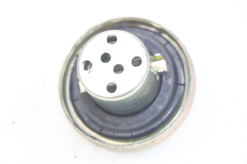 photo de TAPA DEPÓSITO DE COMBUSTIBLE YIYING YY125T 125 (2006 - 2014)