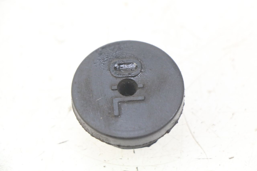 photo de TAPA DEPÓSITO DE ACEITE SUZUKI CP 80 (1985 - 1996)