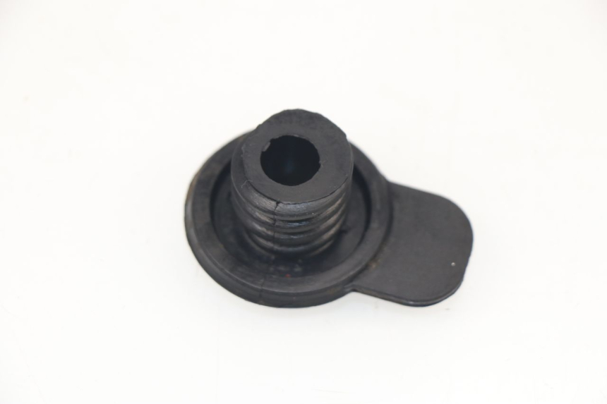 photo de TAPON DEPOSITO ACEITE E-TON VIPER 90