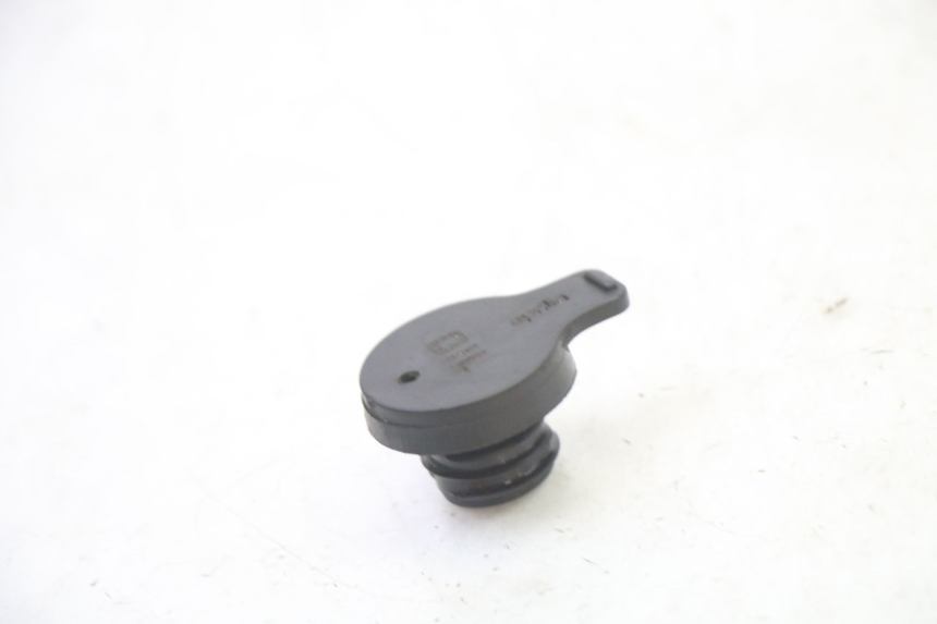 photo de TAPON DEPOSITO ACEITE APRILIA ETX 125 (1998 - 2002)