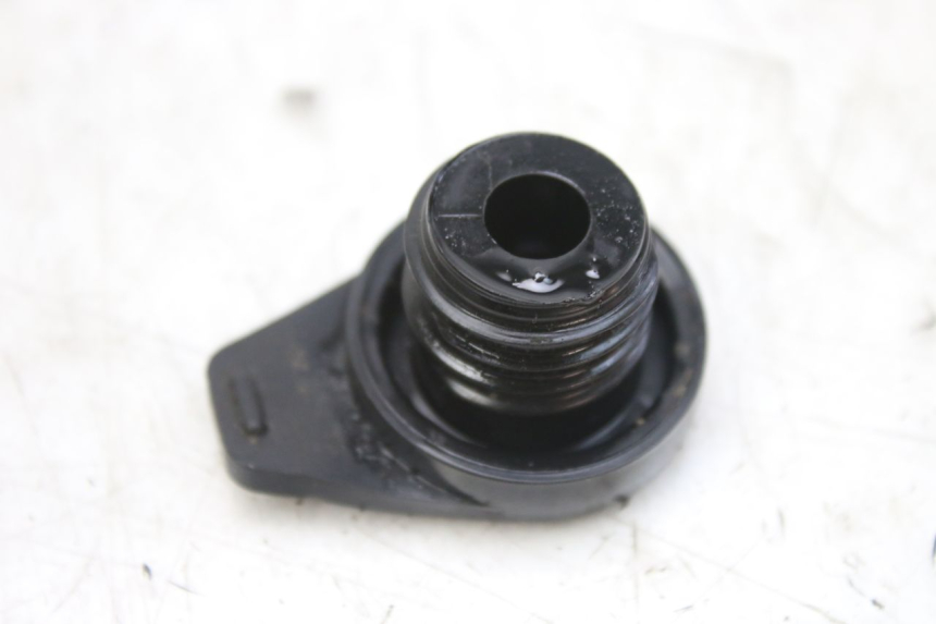 photo de TAPA DEPÓSITO DE ACEITE DERBI GPR 50 (2004 - 2009)