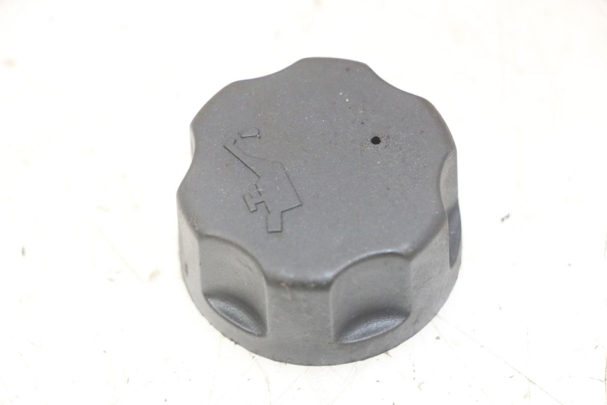 photo de TAPON DEPOSITO ACEITE PEUGEOT JET FORCE CARBU 50 (2003 - 2016)