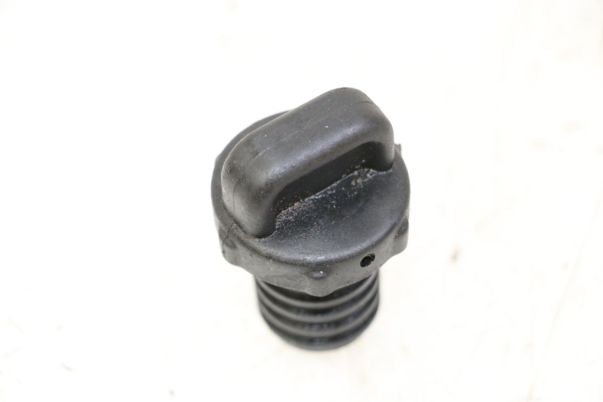 photo de TAPA DEPÓSITO DE ACEITE PEUGEOT KISBEE 2T 50 (2010 - 2017)