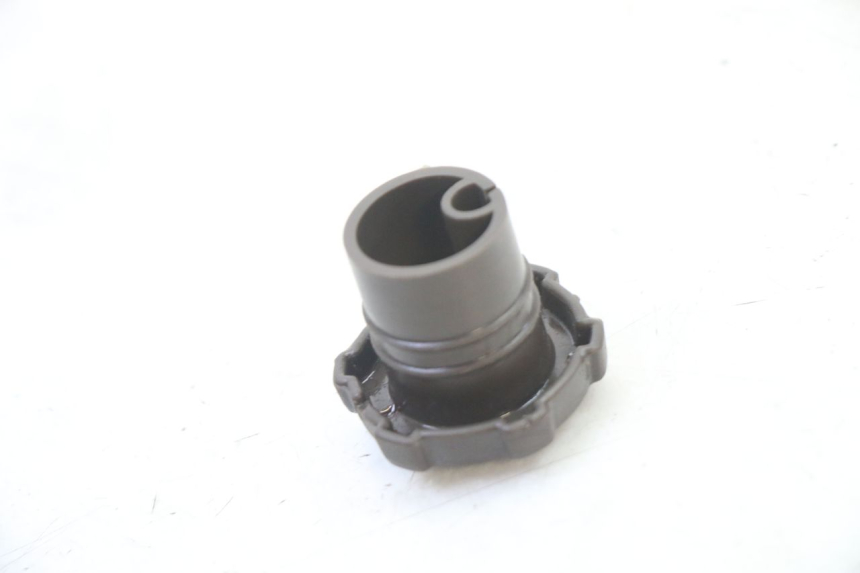 photo de TAPON DEPOSITO ACEITE PIAGGIO NRG POWER PUREJET 50 (2018 - 2021)