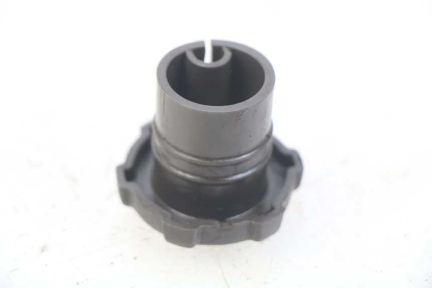 photo de TAPA DEPÓSITO DE ACEITE PIAGGIO HEXAGON 2T 125 (1994 - 1998)