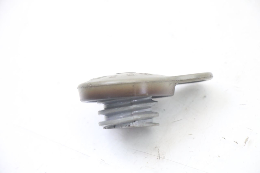 photo de TAPON DEPOSITO ACEITE YAMAHA TZR 50 (2008 - 2016)