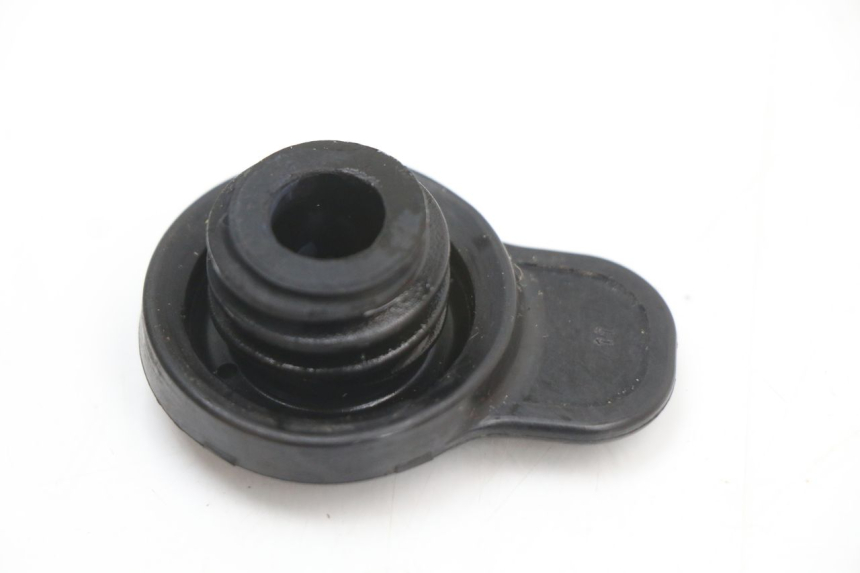 photo de TAPON DEPOSITO ACEITE YAMAHA YE ZEST 50 (1992 - 1998)