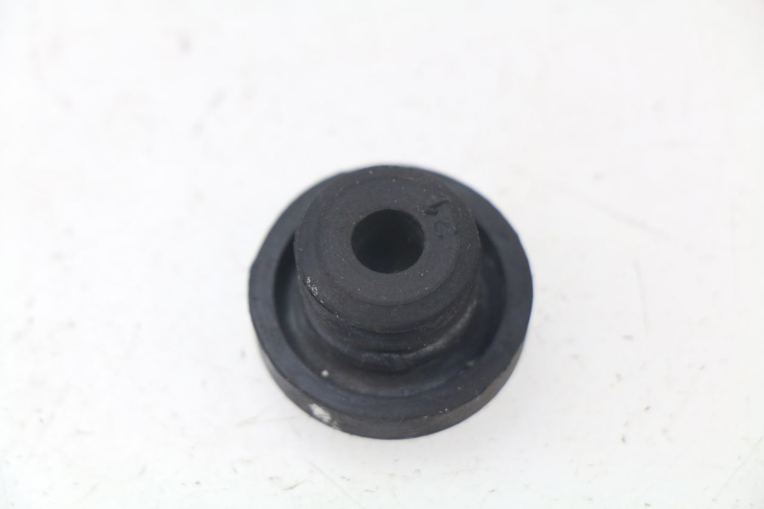 photo de TAPA DE EXPANSIÓN DEL DEPÓSITO SUZUKI BURGMAN 125 (2007 - 2014)