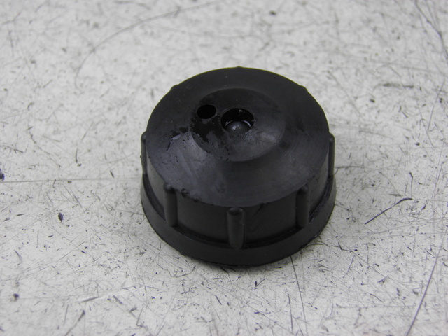 photo de BOTELLA EXPANSION TAPON DUCATI ST3 ABS 992 (2006 - 2007)