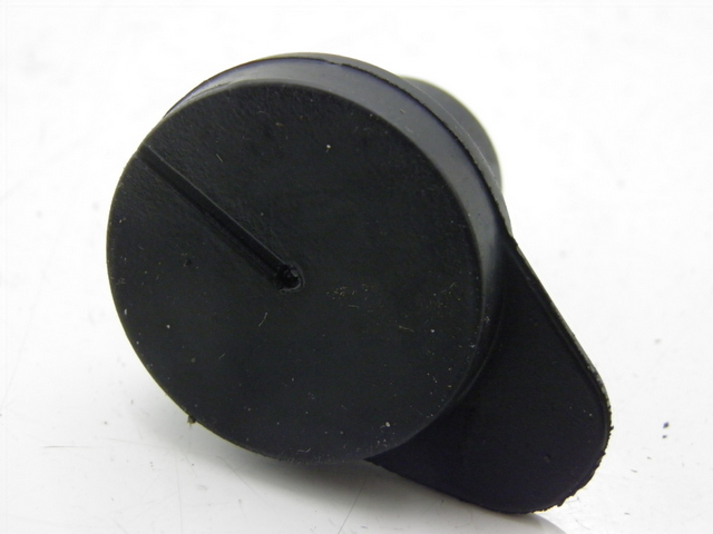 photo de TAPA DE EXPANSIÓN DEL DEPÓSITO HONDA FES S-WING SWING ABS 125 (2007 - 2015)