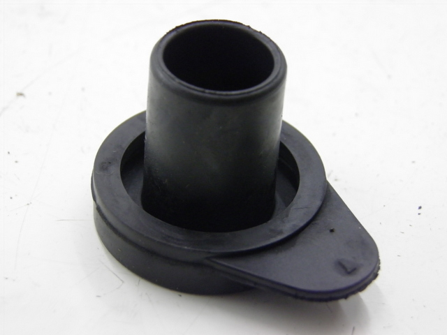 photo de TAPA DE EXPANSIÓN DEL DEPÓSITO HONDA FES S-WING SWING ABS 125 (2007 - 2015)