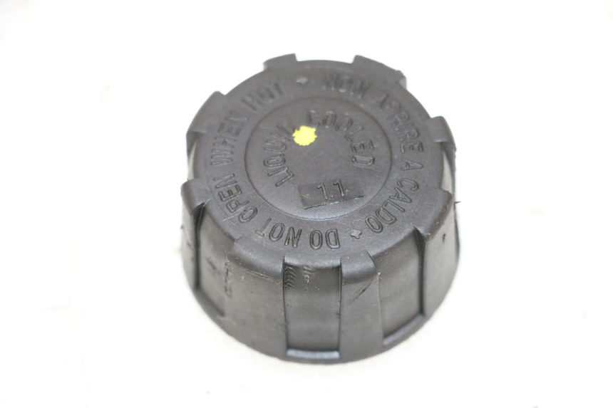 photo de TAPA DE EXPANSIÓN DEL DEPÓSITO PIAGGIO VESPA GTS SUPER IE 125 (2009 - 2016) - Vista principal