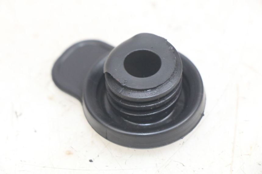 photo de TAPA DE EXPANSIÓN DEL DEPÓSITO YAMAHA X-MAX XMAX 250 (2006 - 2009)