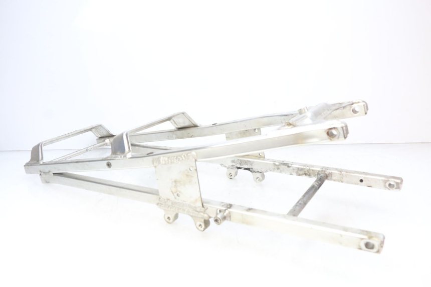 photo de SUBCHASIS TRASERO HONDA CBR RR FIREBLADE 900 (1992 - 1994)