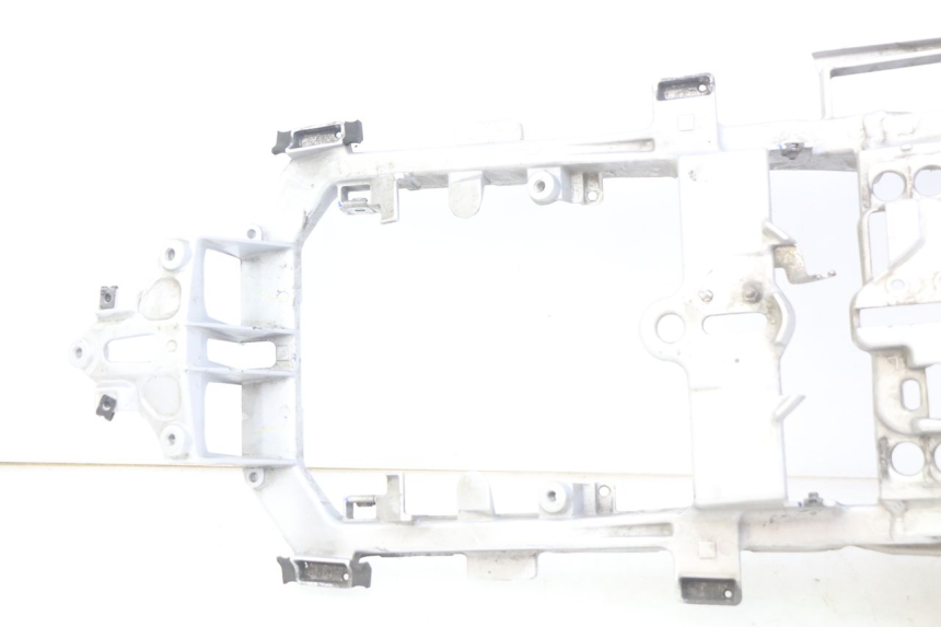photo de BASTIDOR TRASERO YAMAHA FJR ABS 1300 (2006 - 2012)