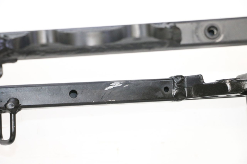 photo de SUBCHASIS TRASERO SUZUKI GSXR GSX-R 1000 (2003 - 2004) - Zoom estado de uso