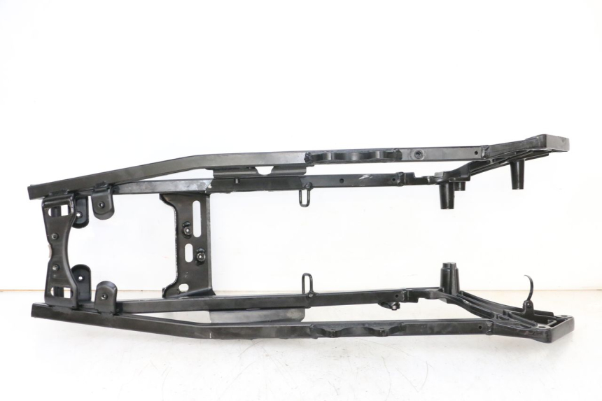 photo de SUBCHASIS TRASERO SUZUKI GSXR GSX-R 1000 (2003 - 2004) - Otra perspectiva