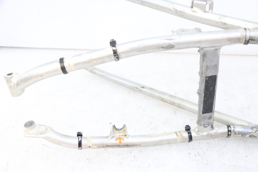 photo de SUBCHASIS TRASERO HONDA CR 85 (2003 - 2007)