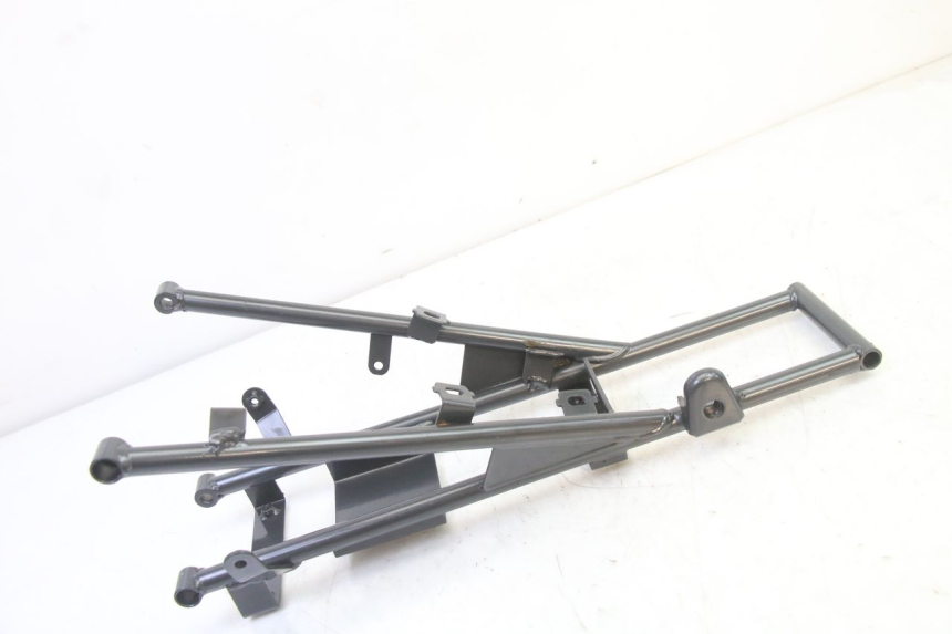 photo de BASTIDOR TRASERO APOLLO RFZ 125