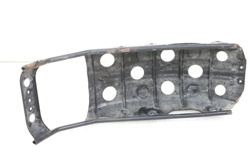 photo de SUBCHASIS TRASERO SUZUKI VL INTRUDER 125 (2004 - 2007)