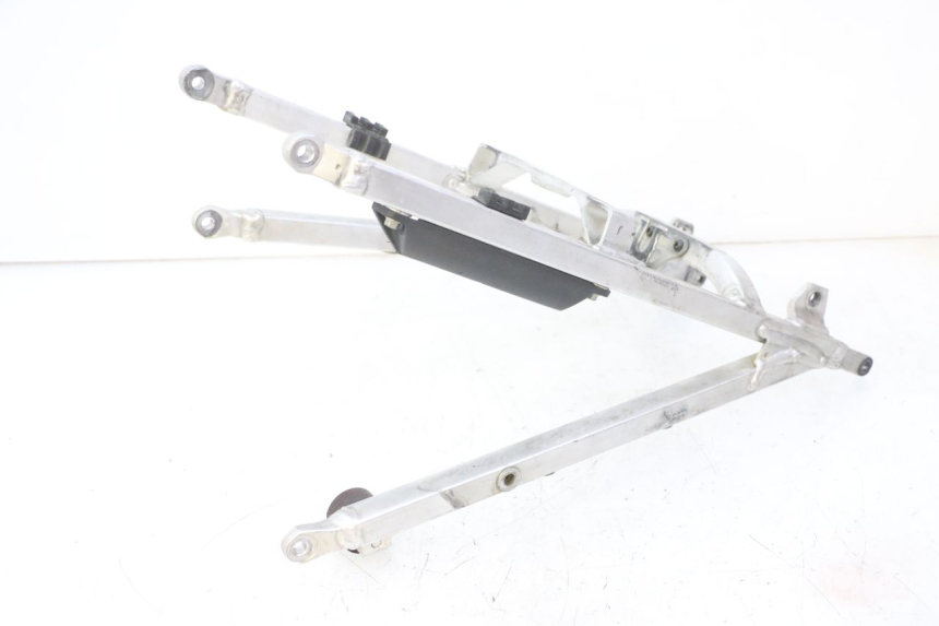 photo de SUBCHASIS TRASERO YAMAHA YZF YZ-F 450 (2014 - 2016)