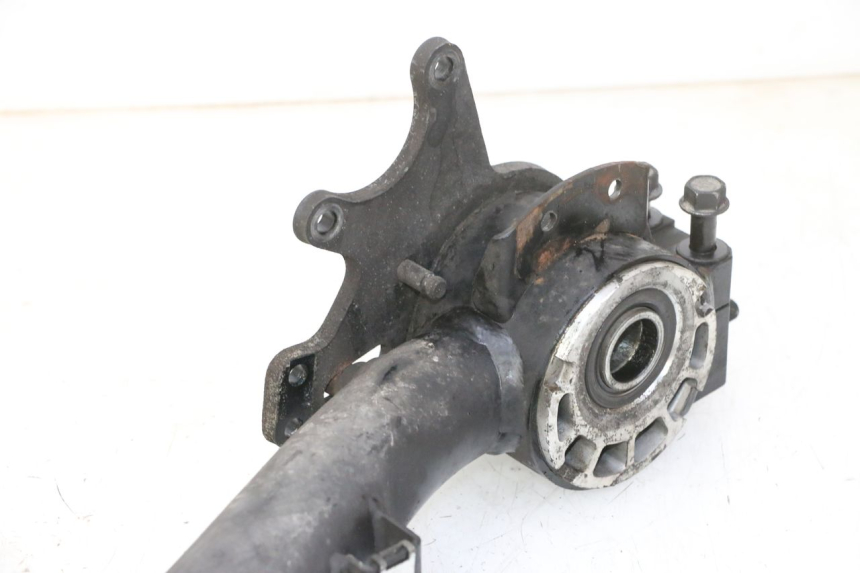 photo de BASCULANTE QUADRO 4 4D 350 (2015 - 2018)