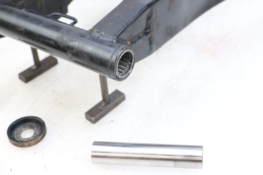 photo de Brazo oscilante HYOSUNG GV AQUILA 125 (2000 - 2004) - Primer plano técnico