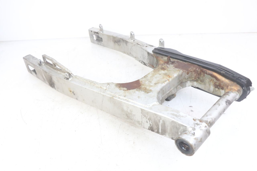 photo de BRAZO OSCILANTE HONDA CBR F SC25 1000 (1989 - 1992)